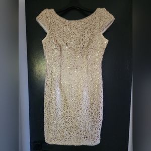 Adrianna Papell gold sequin dress size 4
